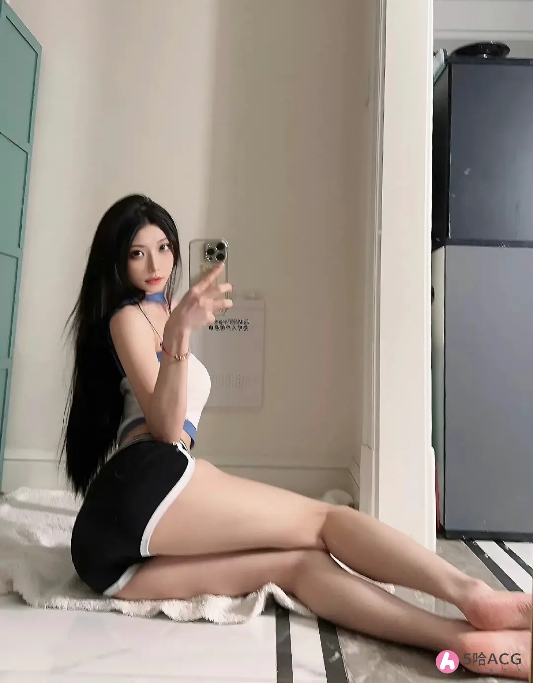 陈妮妮UNI个人资料,陈妮妮UNI微密圈图片是什么梗