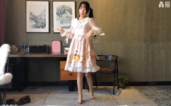浆果儿马雨琪舞蹈事件 24分钟的换装舞蹈+二胡才艺表演!