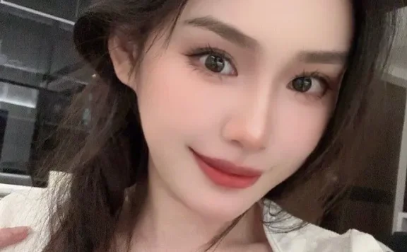陈佩奇yyyy个人资料介绍,粉色的猪陈佩奇维密图片